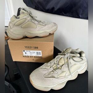 Yeezy 500